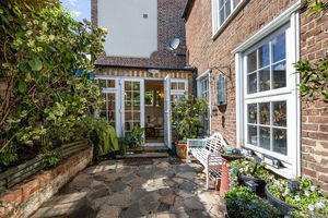 Front Garden- click for photo gallery